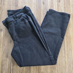 Style & Co Size 16W Straight Leg Women's Black Denim Jeans